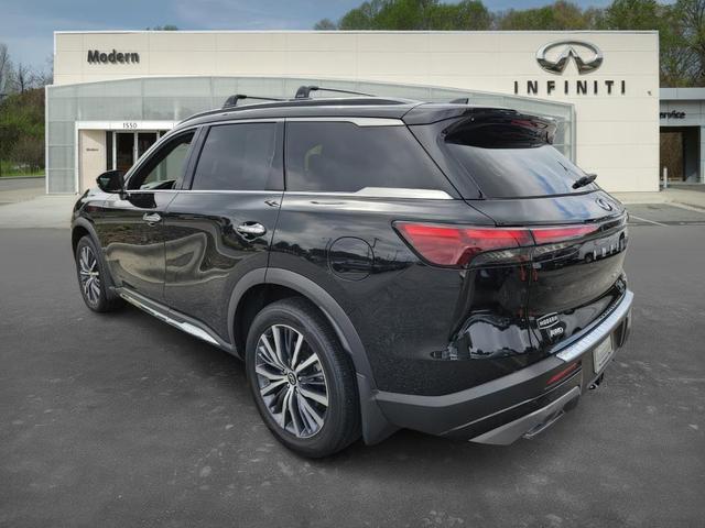 Photo of 2024 Black INFINITI QX60