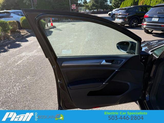 Photo of 2019 Black Volkswagen e-Golf