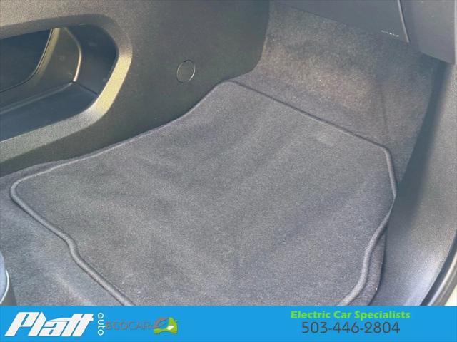 Photo of 2022 White Chevrolet Bolt EUV