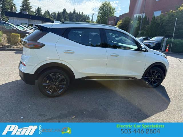 Photo of 2022 White Chevrolet Bolt EUV