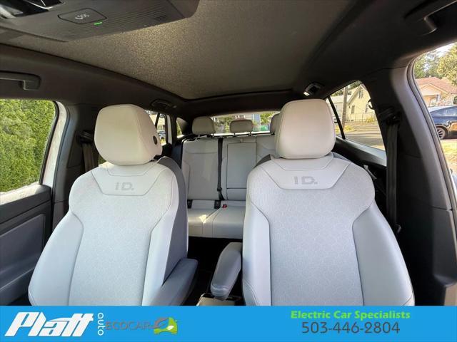 Photo of 2021 White Volkswagen ID.4