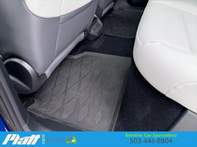 Photo of 2021 Blue Volkswagen ID.4