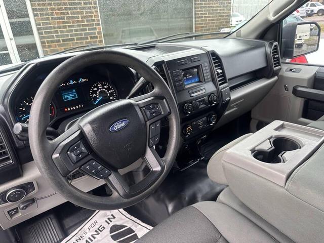 Photo of 2017 White Ford F-150