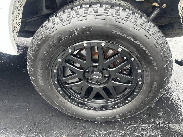 Photo of 2017 White Ford F-150