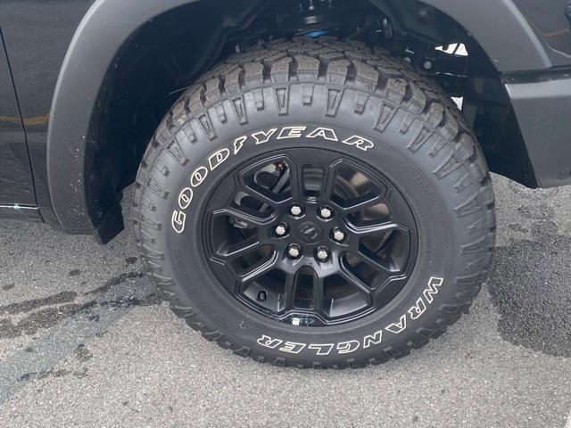 Photo of 2025 Diamond Black RAM 1500