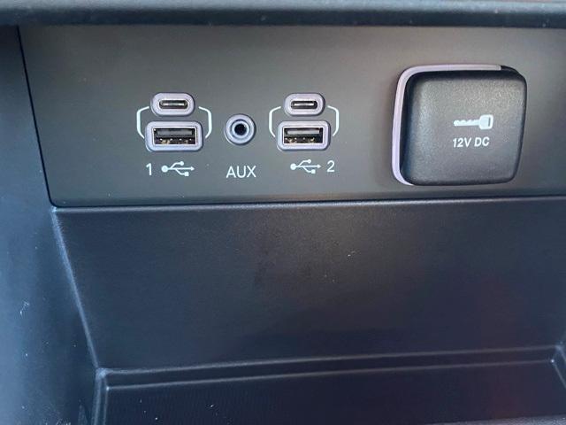 Photo of 2025 Diamond Black Jeep Grand Cherokee