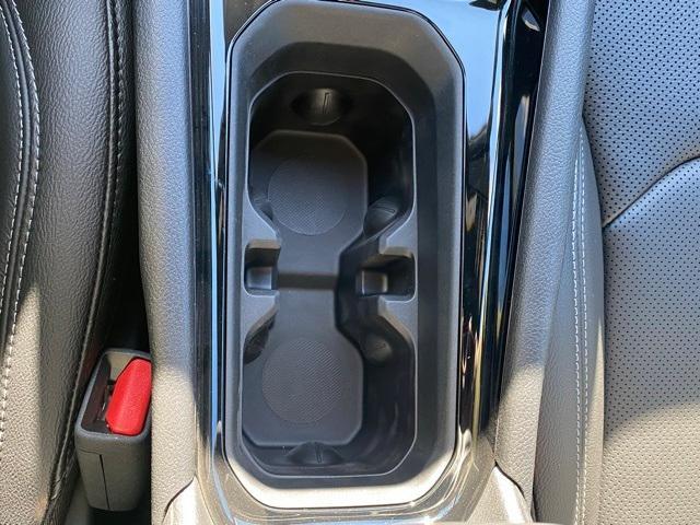 Photo of 2025 Bright White Clearcoat Jeep Compass