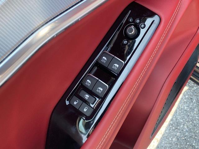Photo of 2025 Fathom Blue Pearlcoat Jeep Wagoneer S