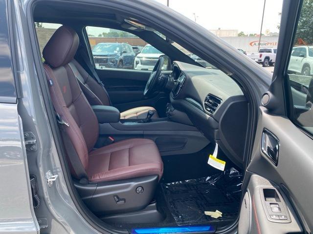 Photo of 2025 Destroyer Gray Clearcoat Dodge Durango