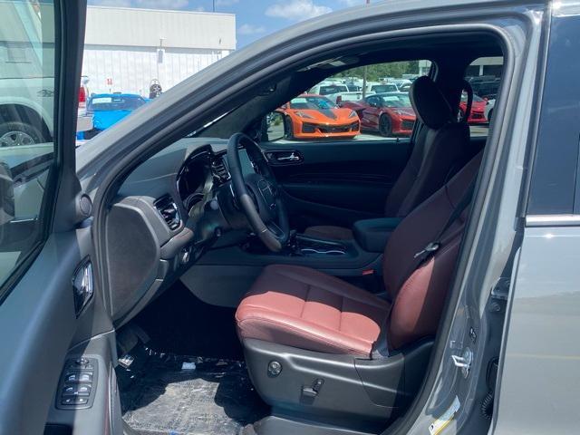 Photo of 2025 Destroyer Gray Clearcoat Dodge Durango