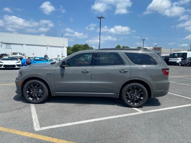 Photo of 2025 Destroyer Gray Clearcoat Dodge Durango