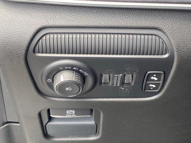 Photo of 2024 Bright White Clearcoat Jeep Wagoneer L