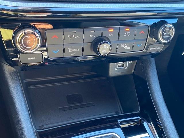Photo of 2025 Silver Zynith Jeep Compass