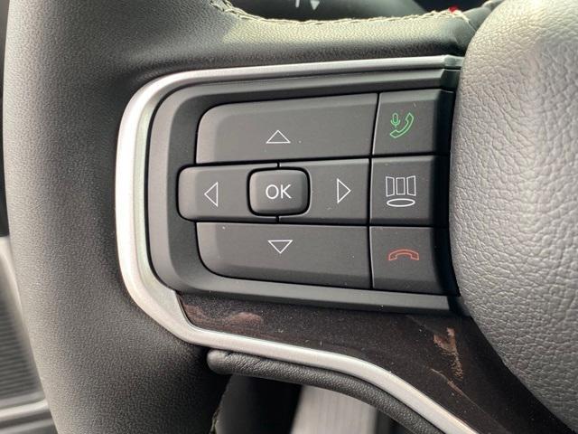 Photo of 2024 Bright White Clearcoat Jeep Wagoneer L