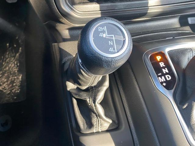 Photo of 2025 Black Clearcoat Jeep Wrangler