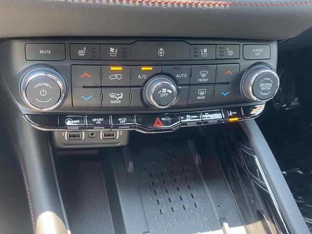 Photo of 2025 White Knuckle Clearcoat Dodge Durango
