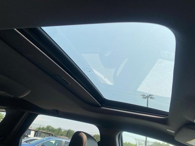 Photo of 2025 White Knuckle Clearcoat Dodge Durango