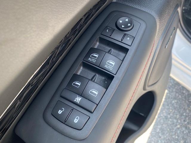 Photo of 2025 White Knuckle Clearcoat Dodge Durango