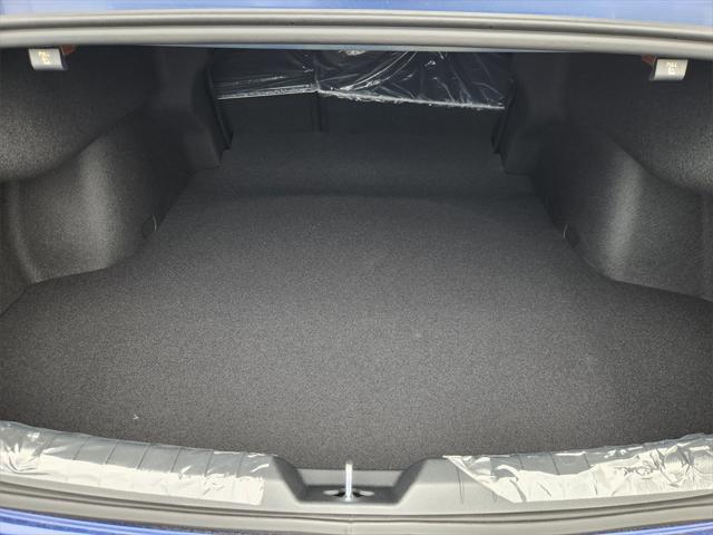 Photo of 2025 Yacht Blue Kia K5