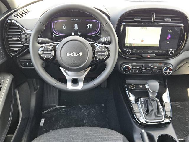 Photo of 2025 Pearl Kia Soul