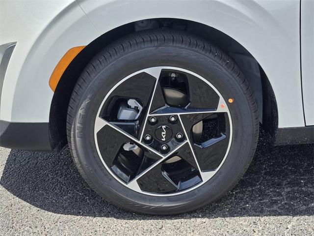 Photo of 2025 Pearl Kia Soul
