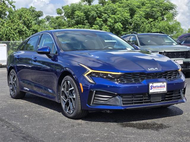 Photo of 2026 Yacht Blue Kia K5