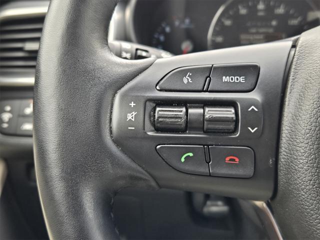 Photo of 2017 Snow White Pearl Kia Sorento