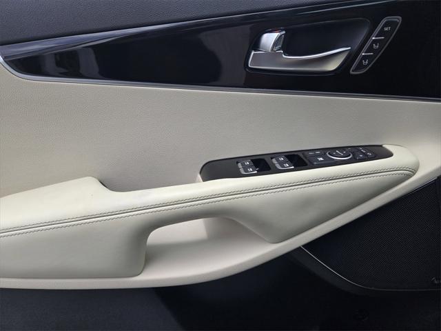 Photo of 2017 Snow White Pearl Kia Sorento