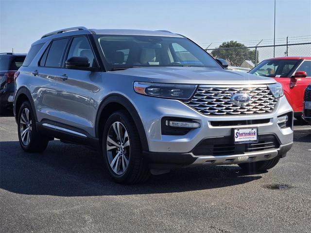 Photo of 2020 Iconic Silver Metallic Ford Explorer