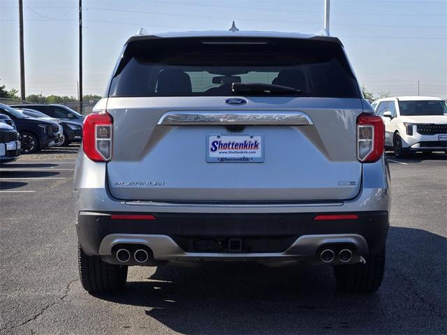 Photo of 2020 Iconic Silver Metallic Ford Explorer