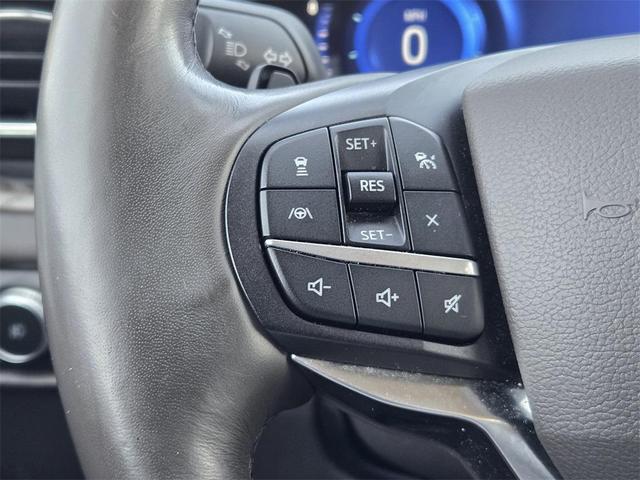 Photo of 2020 Iconic Silver Metallic Ford Explorer