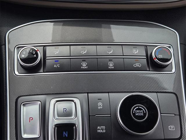 Photo of 2023 Twilight Black Hyundai SANTA FE
