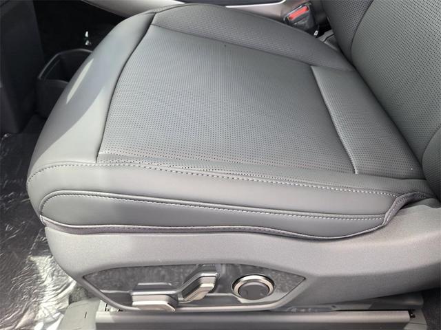Photo of 2026 Ivory Kia EV9