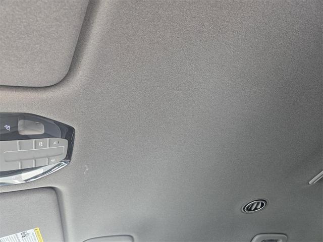 Photo of 2026 Ivory Kia EV9
