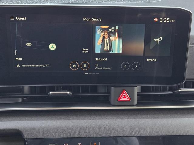 Photo of 2026 Aurora Black Pearl Kia Carnival Hybrid
