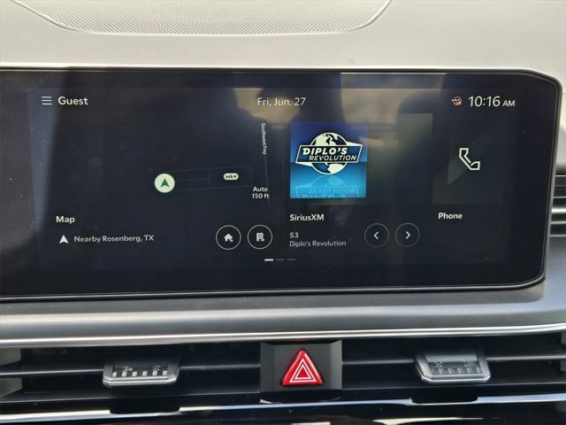 Photo of 2025 Snow White Pearl Kia K5