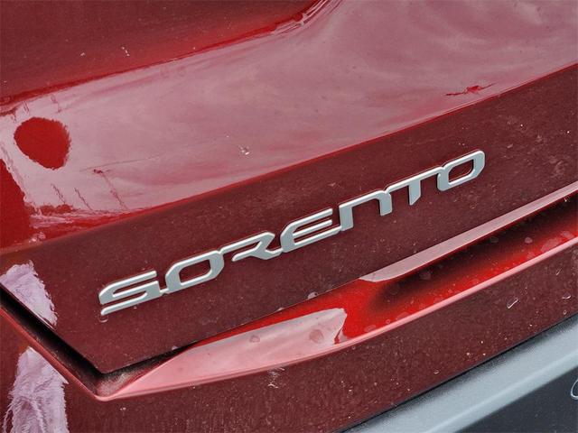 Photo of 2025 Dawning Red Kia Sorento