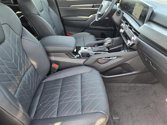 Photo of 2025 Midnight Lake Blue Kia Telluride