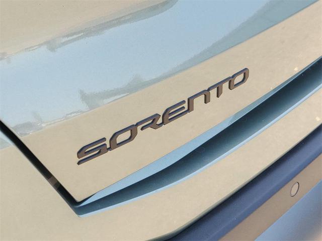 Photo of 2025 Jungle Green Kia Sorento