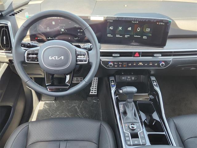 Photo of 2025 Jungle Green Kia Sorento