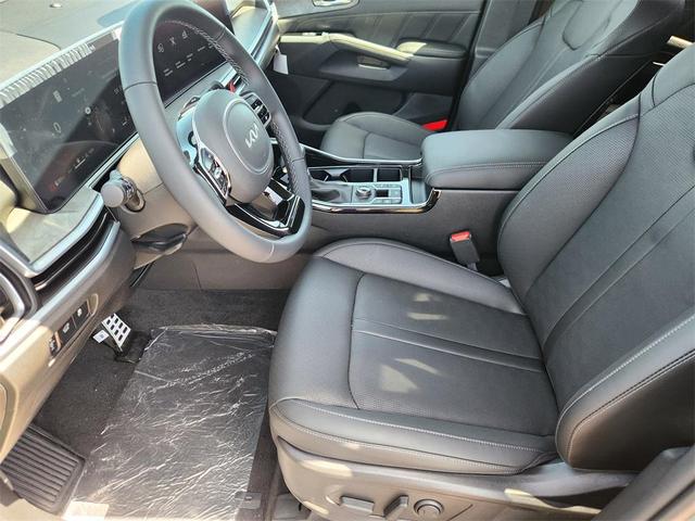 Photo of 2025 Jungle Green Kia Sorento
