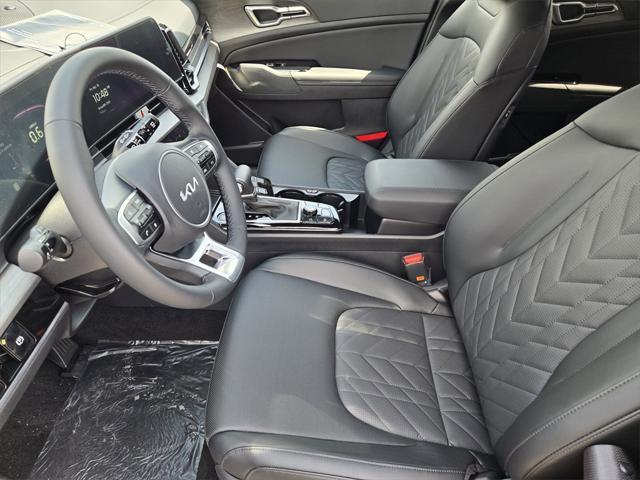 Photo of 2025 Sapphire Blue Kia Sportage