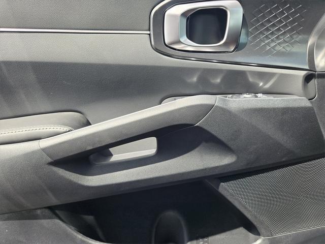 Photo of 2025 Dawning Red Kia Sorento