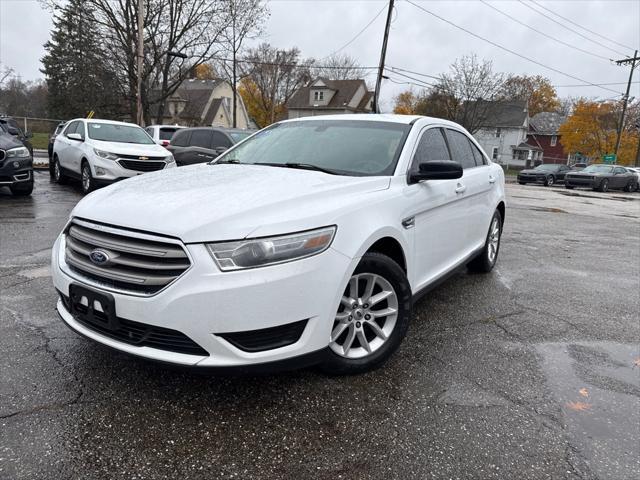 2013 Ford Taurus