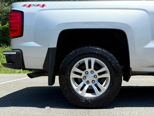 Photo of 2017 Silver Chevrolet Silverado 1500