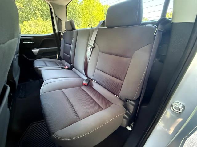 Photo of 2017 Silver Chevrolet Silverado 1500