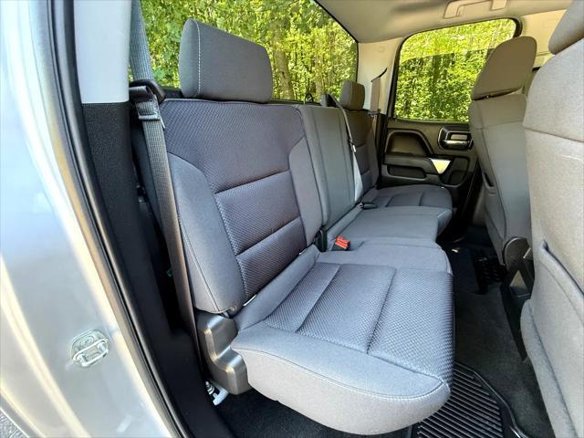 Photo of 2017 Silver Chevrolet Silverado 1500