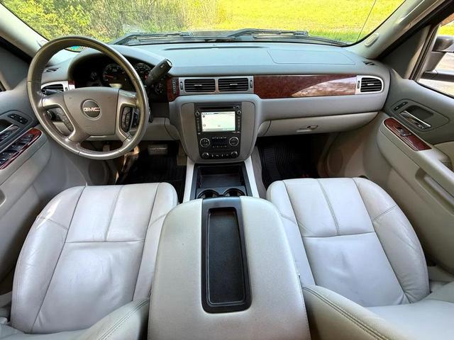 Photo of 2013 Black GMC Sierra 2500