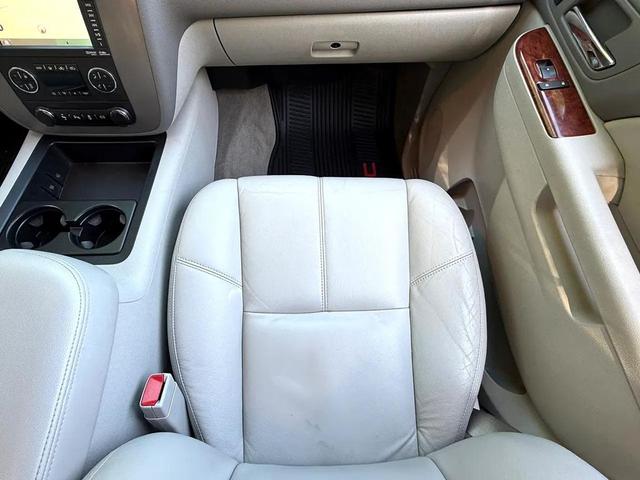 Photo of 2013 Black GMC Sierra 2500