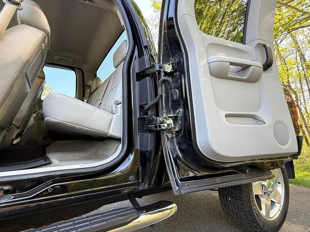 Photo of 2013 Black GMC Sierra 2500